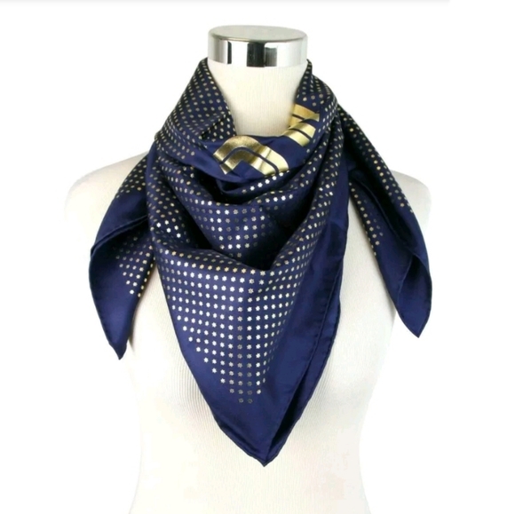 Gucci Silk Scarf New with tags & box! - Picture 3 of 7